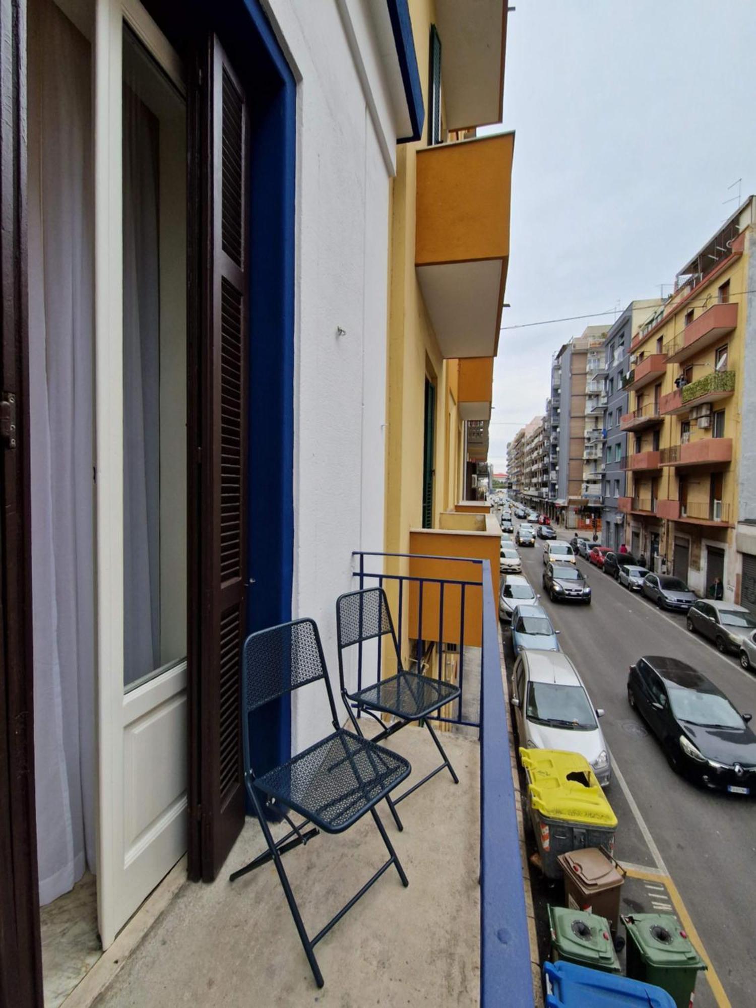 Lostabile Guesthouse & Coworking Bari Bagian luar foto