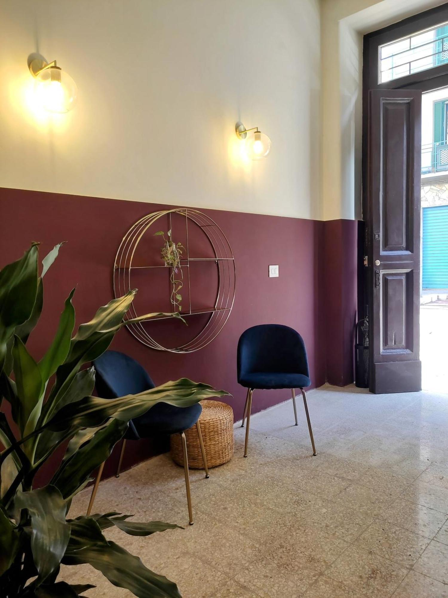 Lostabile Guesthouse & Coworking Bari Bagian luar foto